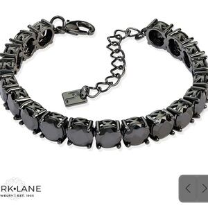 40 Carat Jet Black Park Lane Impression Bracelet NWT